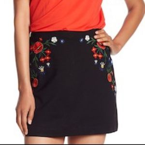 NWOT!! French Connection Black Flower Mini Skirt